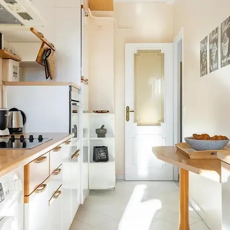 Eat - Sleep - Wander Chic And Cosy Flat Nicea